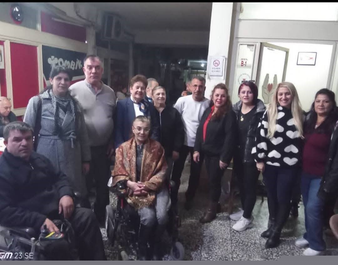 Aydın Engelliler Spor Kulübü üyeleri ve aileleri iftarda buluştu
