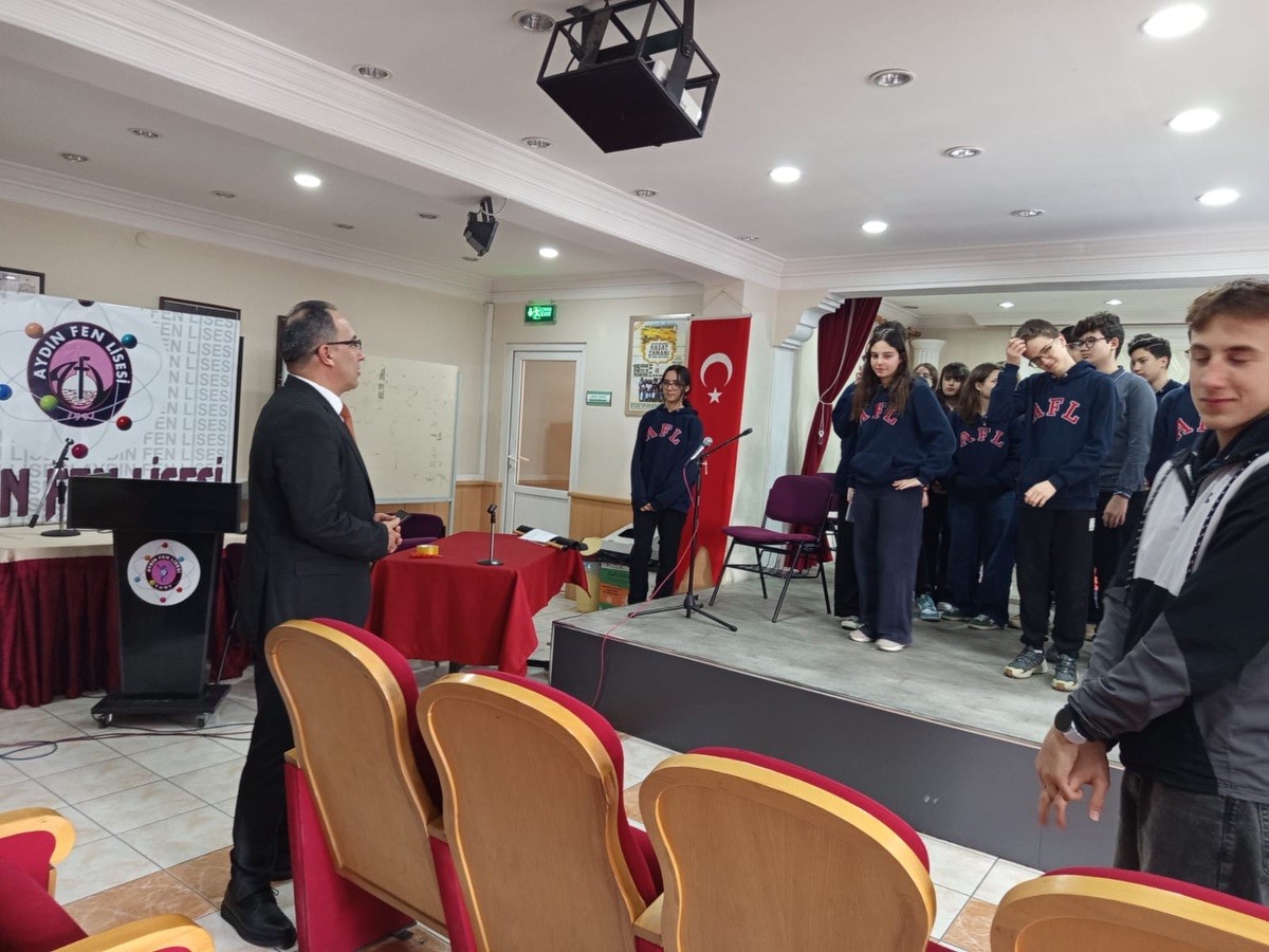 Aydın Fen Lisesi’nde ’Türkiye Yüzyılı Maarif Modeli’ değerlendirildi
