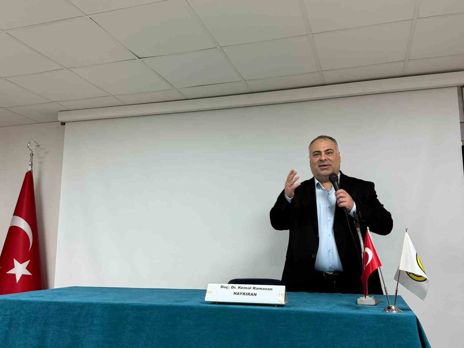 Aydın Lisesi’nde Ramazan söyleşisi ilgi gördü
