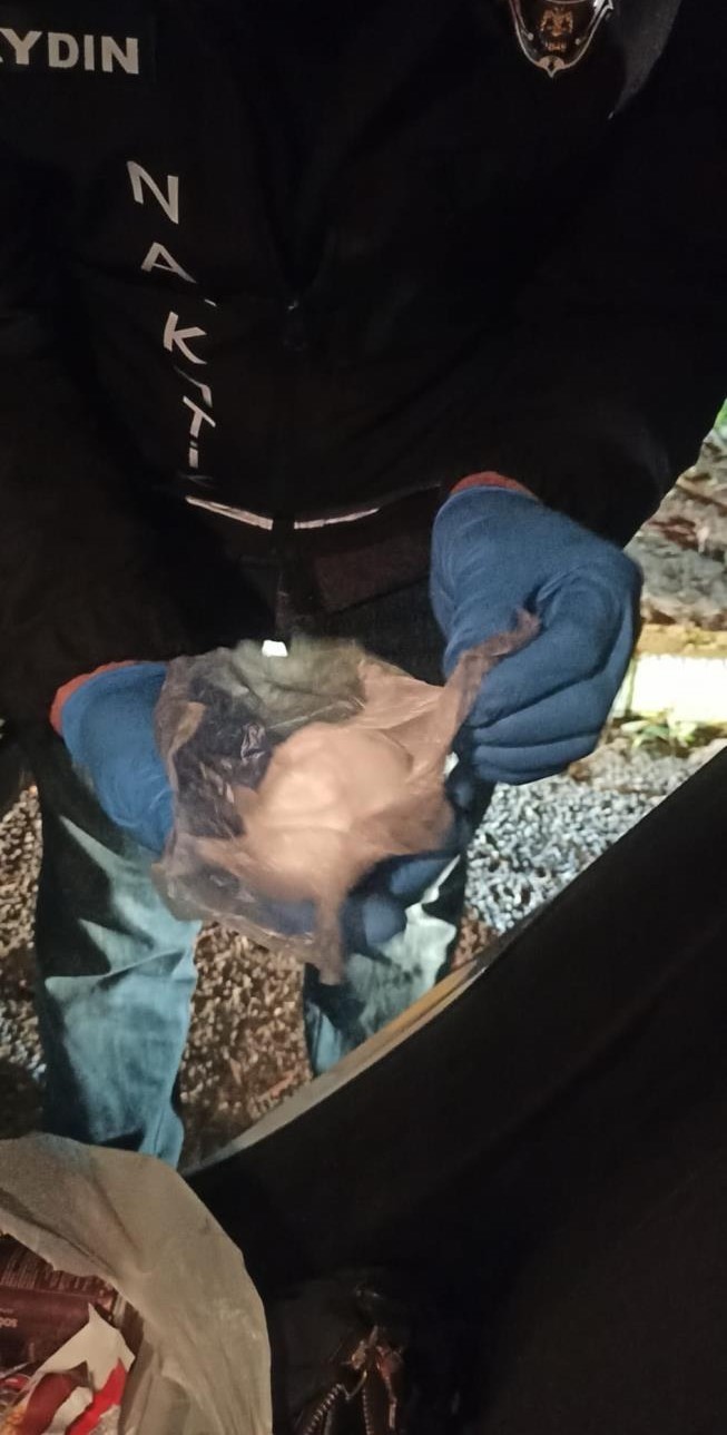 Aydın’da 100 kilo değerinde uyuşturucu hammaddesi ele geçirildi: 2 kişi tutuklandı
