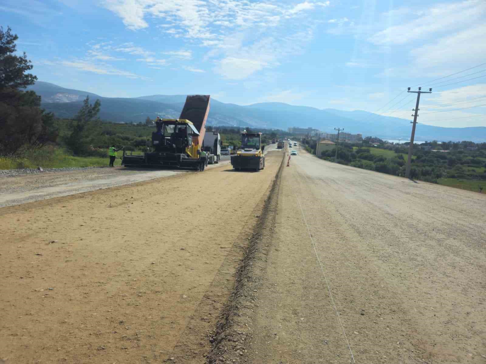 Aydın’da 17 ilçede eş zamanlı yol seferberliği

