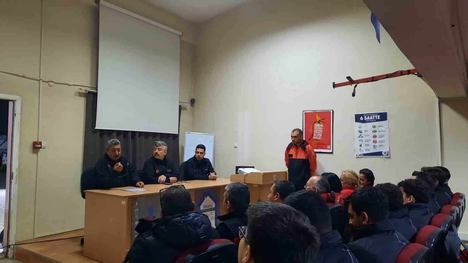 Aydın’da depreme hazırlık tatbikatında ekipler koordinasyonu sahada test etti
