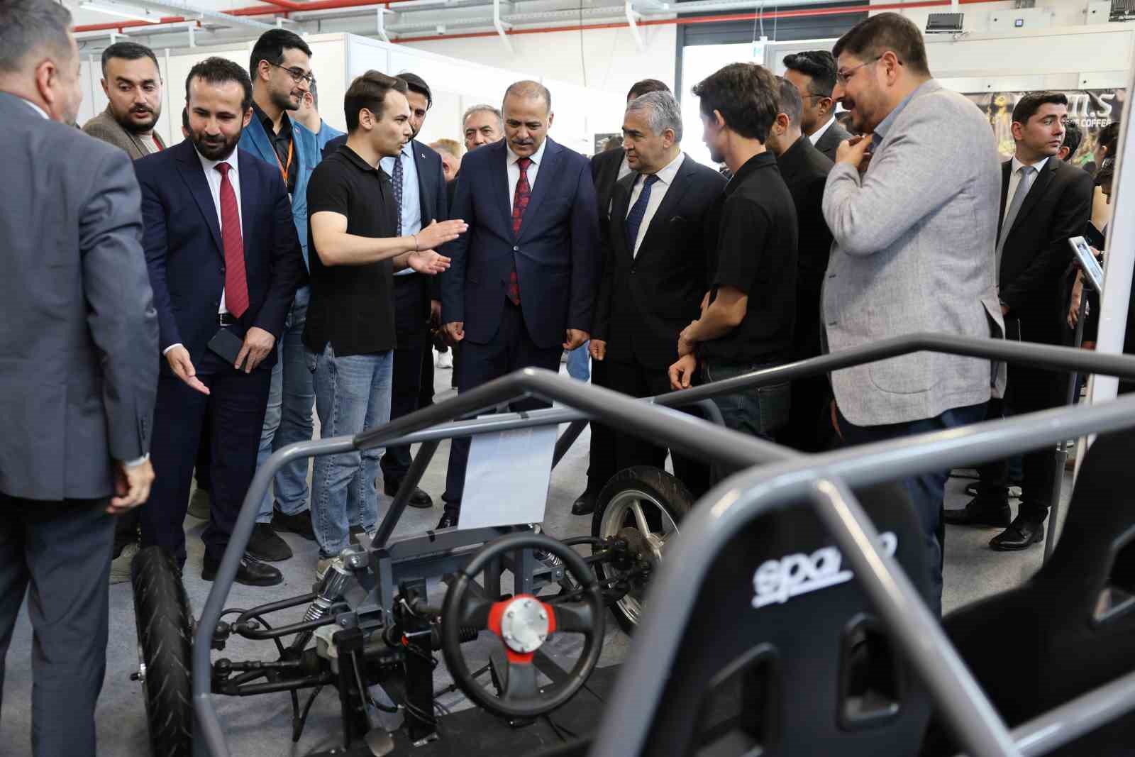 Aydın’da Ege Kariyer Fuarı (EGEKAF’26) yoğun katılımla tamamlandı
