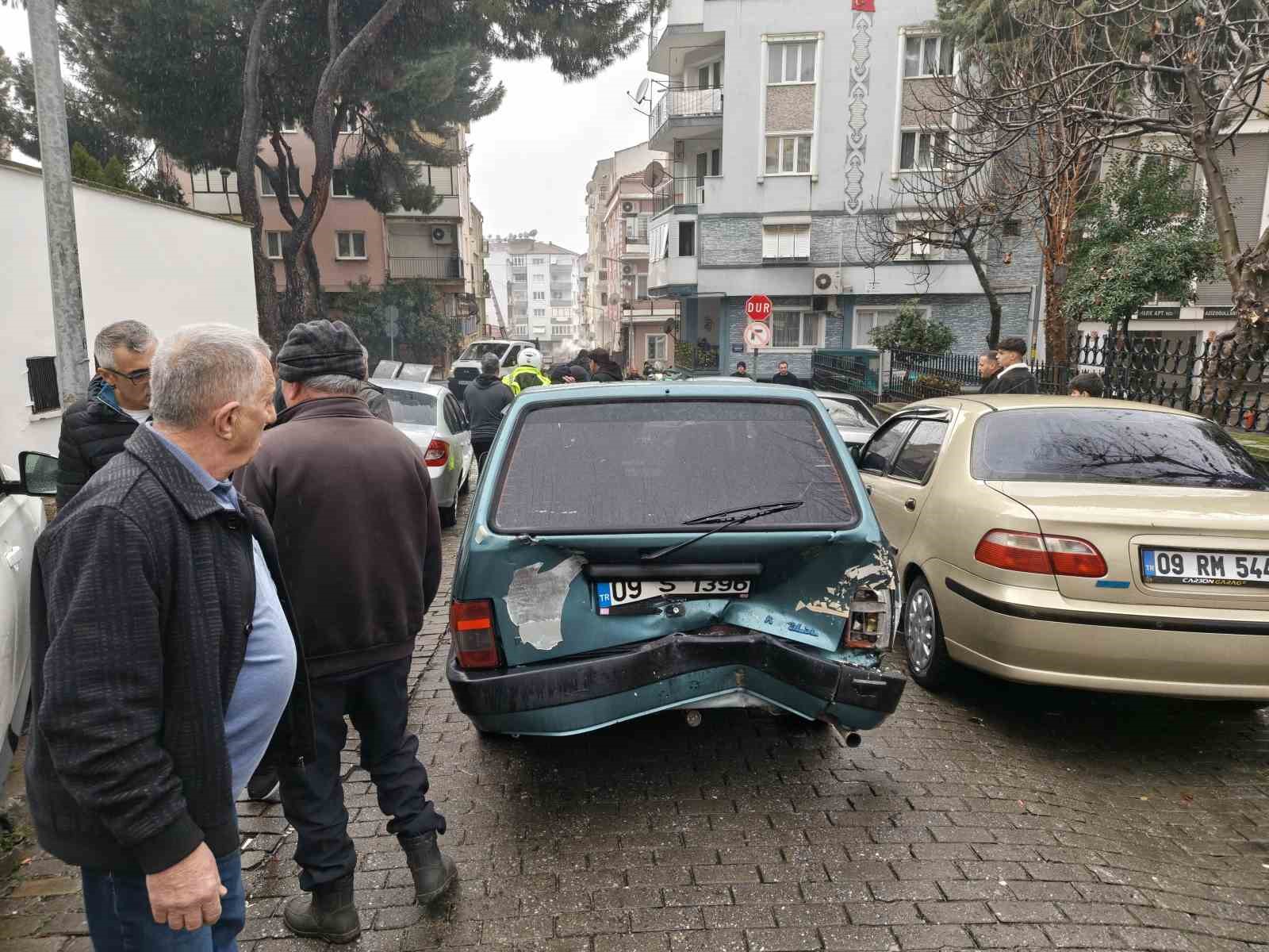 Aydın’da ilginç kaza, şoförün biri kaçtı, diğeri alkollü çıktı
