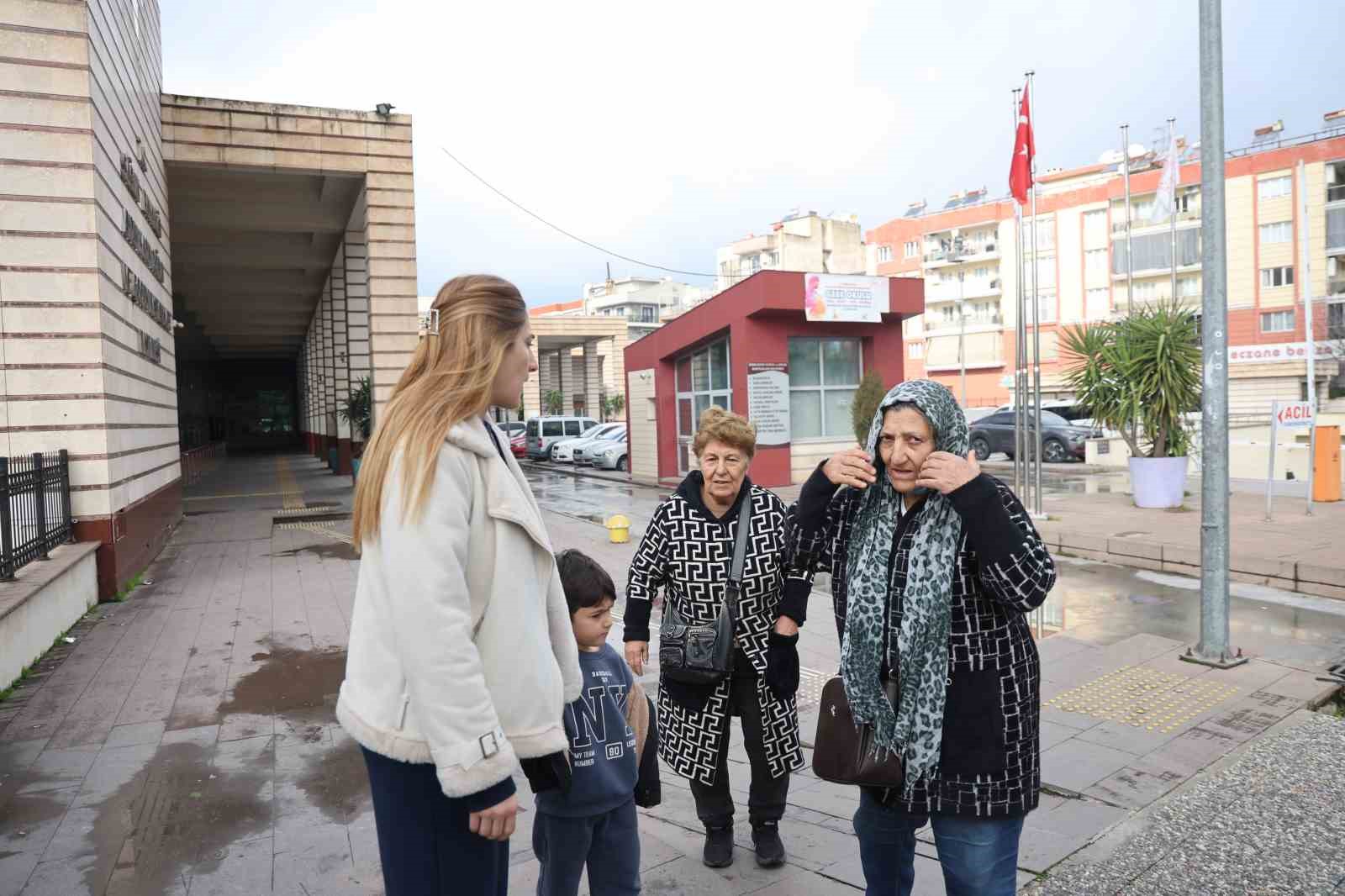 Aydın’da Kadın Doğum ve Çocuk Hastanesi taşındı, eski hastaneye gelenler yönlendirme eksikliğinden dert yandı
