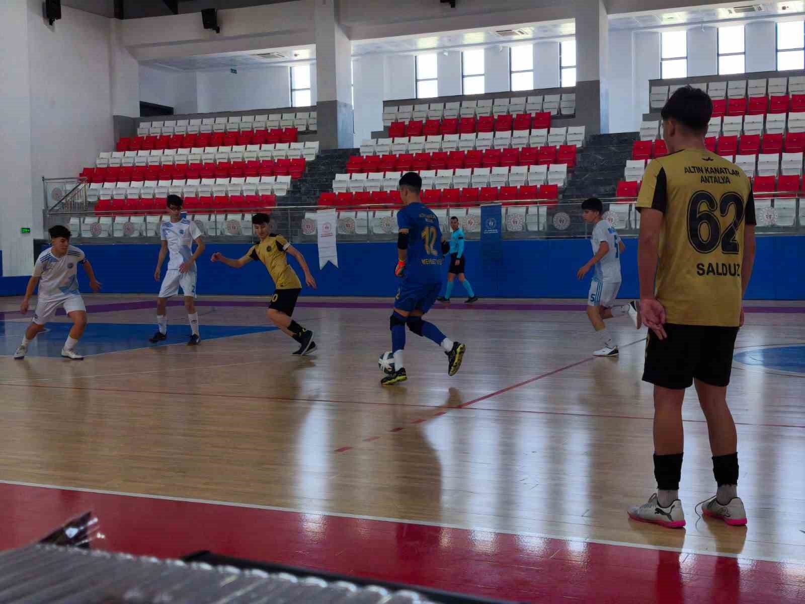 Aydın’da Okul Sporları Futsal Grup Müsabakaları tamamlandı
