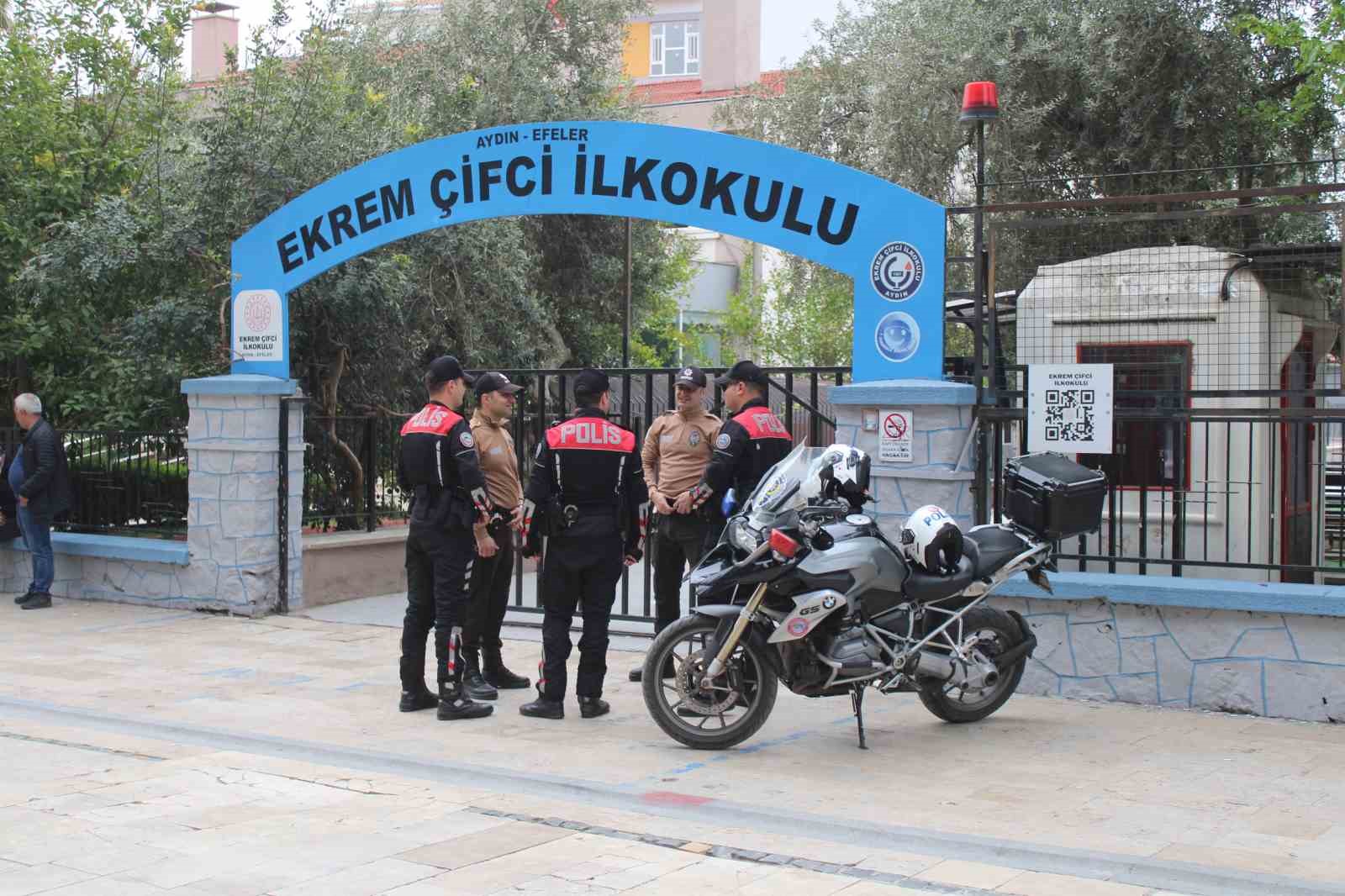 Aydın’da okullarda güvenlik en üst seviyeye çıkarıldı
