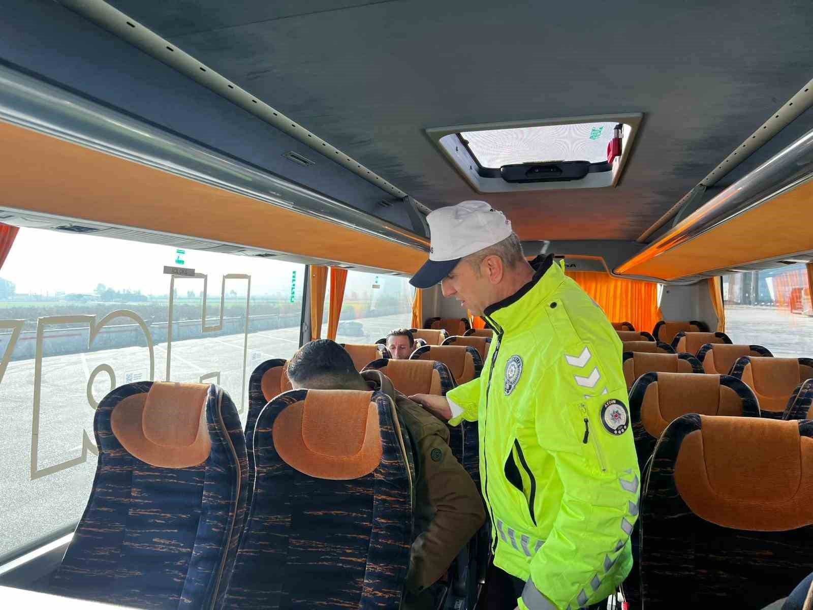 Aydın’da polis ekiplerinden terminalde hayati uyarı
