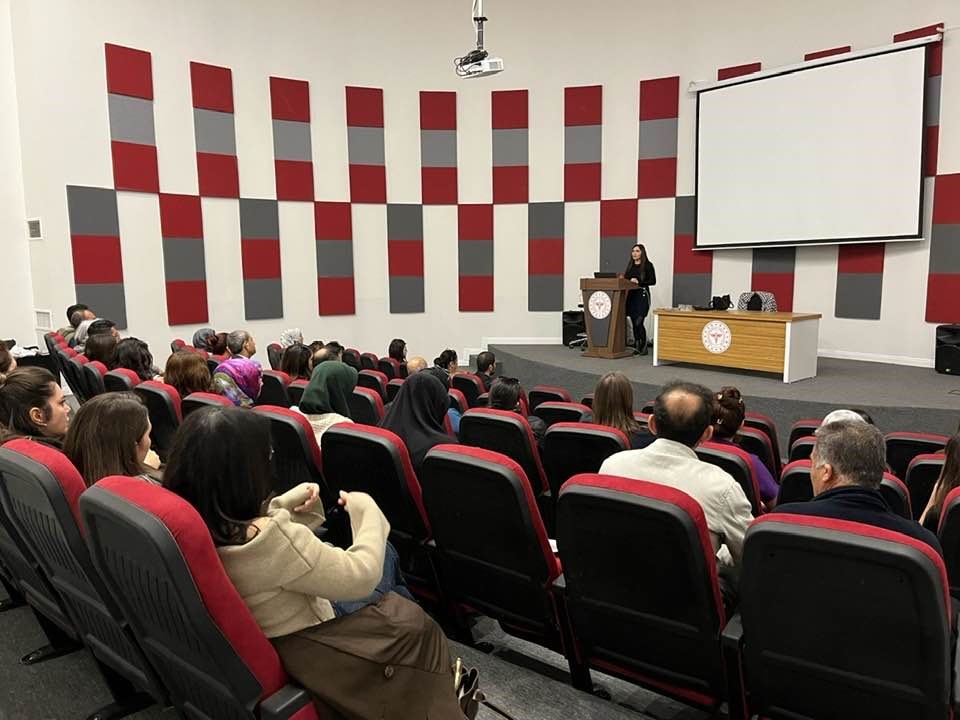 Aydın’da vatandaşlara koruyucu aile eğitimi
