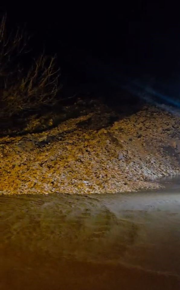 Aydın’ı sağanak vurdu: Söke ve Kuşadası yollarında ulaşım durdu
