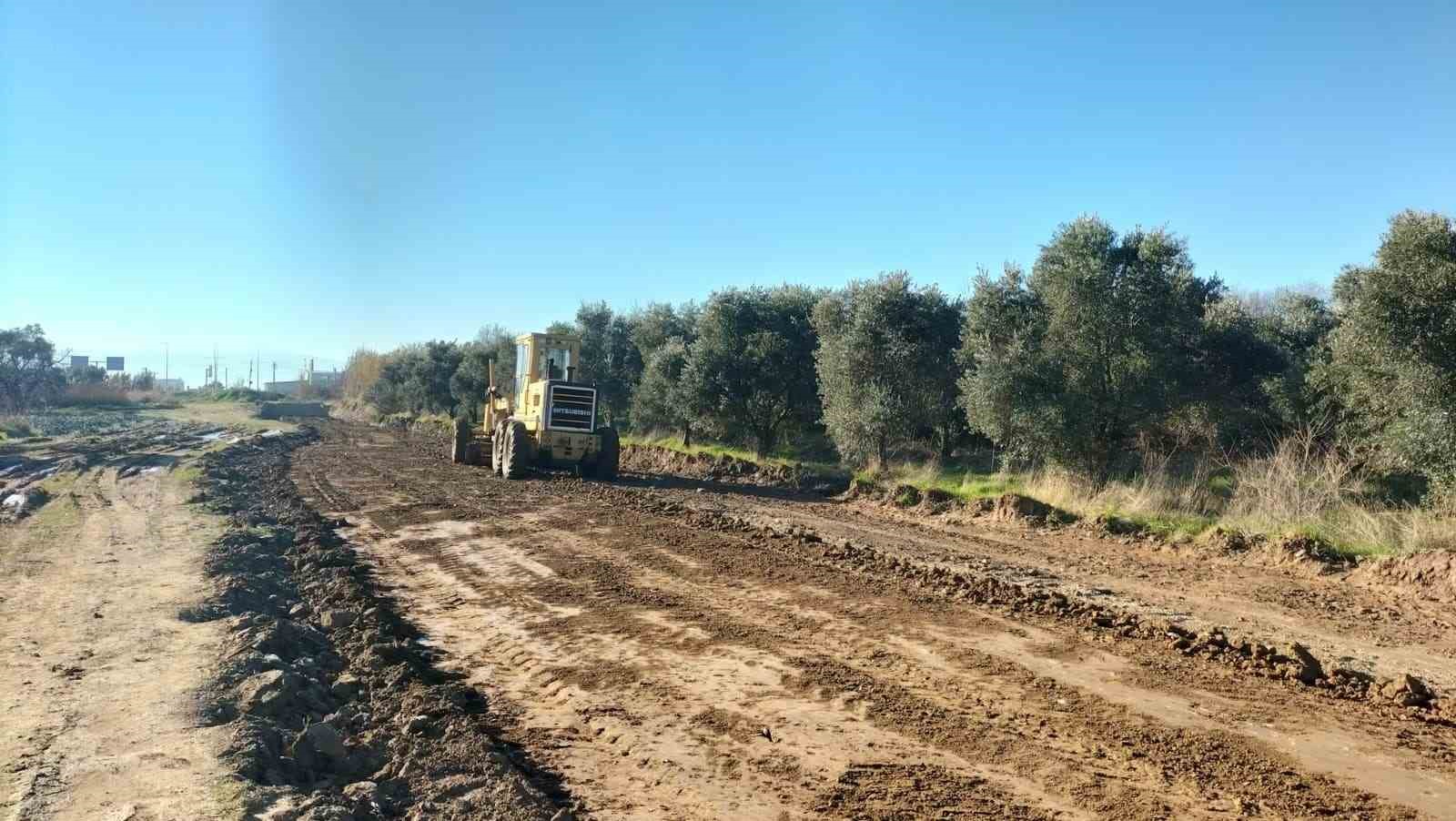 Aydın’ın ulaşım altyapısı Büyükşehir Belediyesi ile güçleniyor
Aydın’ın ulaşım altyapısı Büyükşehir Belediyesi ile güçleniyor