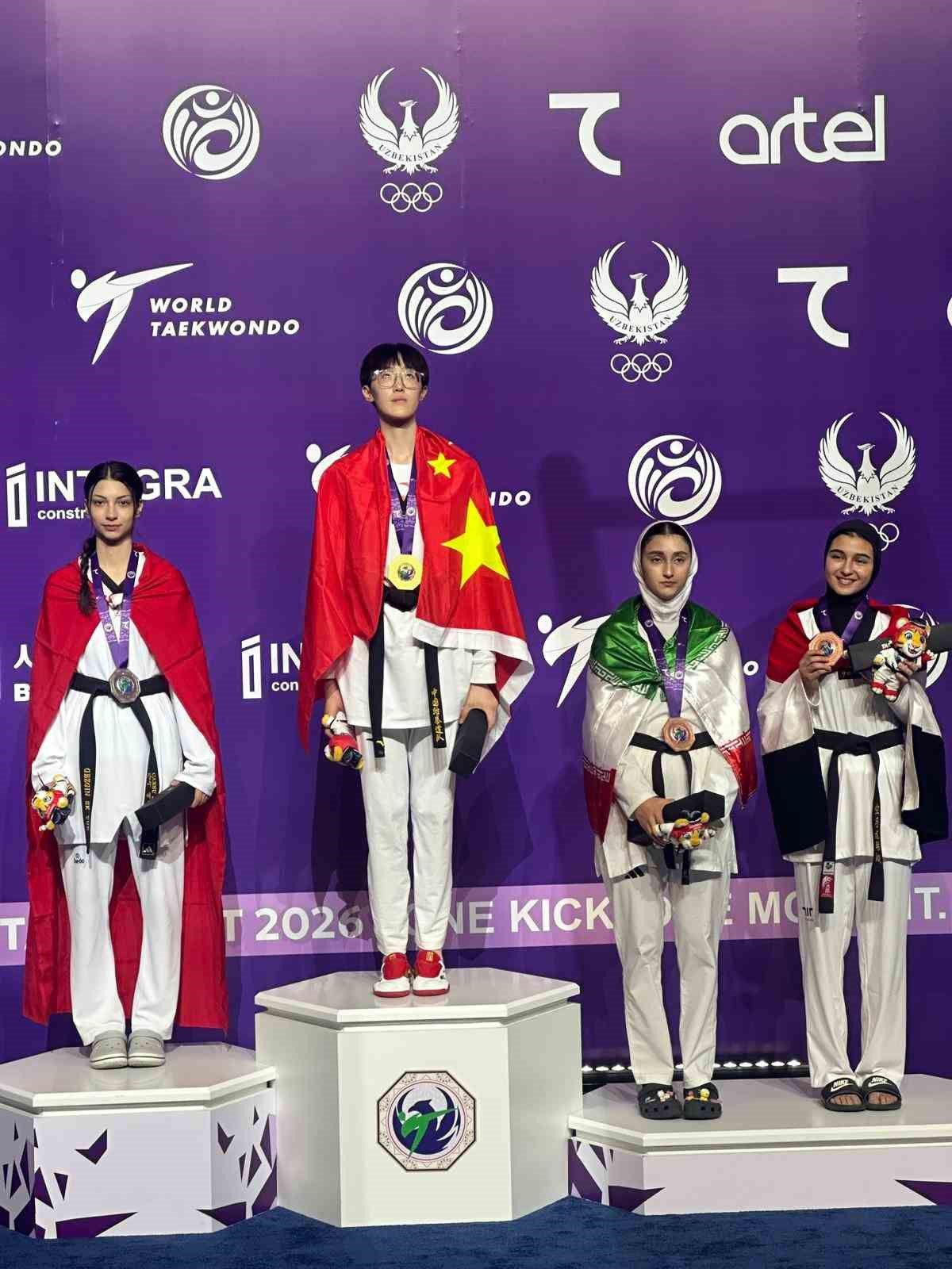 Aydınlı sporcu ülkeyi gururlandırdı
