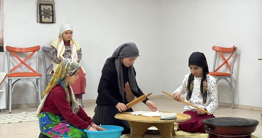 Aydıntepe’de ‘Benim Kültürüm Benim Özüm’ çocuk tiyatrosu sahnelendi
