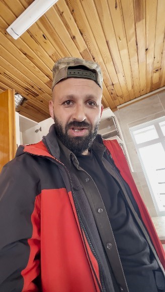 Ayılar Trabzon’da yaylalardan sonra mahallelere dadandı
Ayılar Trabzon’da yaylalardan sonra mahallelere dadandı