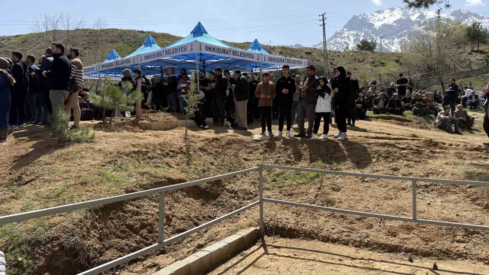 Ayla öğretmenin eşi: "Gurur duyuyorum, buraya ev yaptıracaktık, cenazesi geldi"
