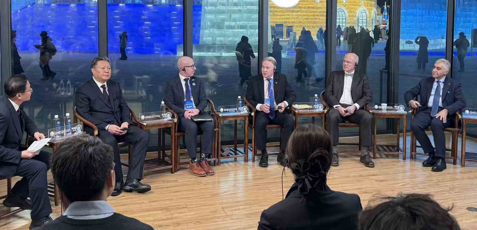 Aynalı Çin’de Palandöken ve kış turizmini anlattı
