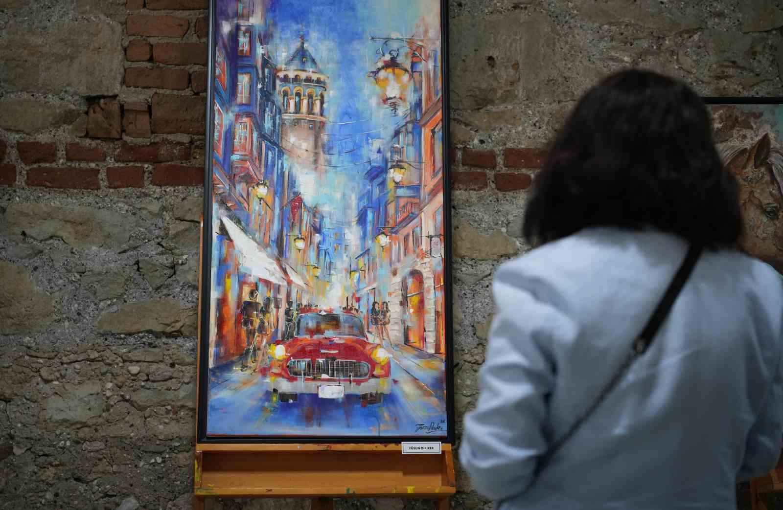 Ayşe Kulin Denizli’de okurlarıyla buluştu
Ayşe Kulin Denizli’de okurlarıyla buluştu