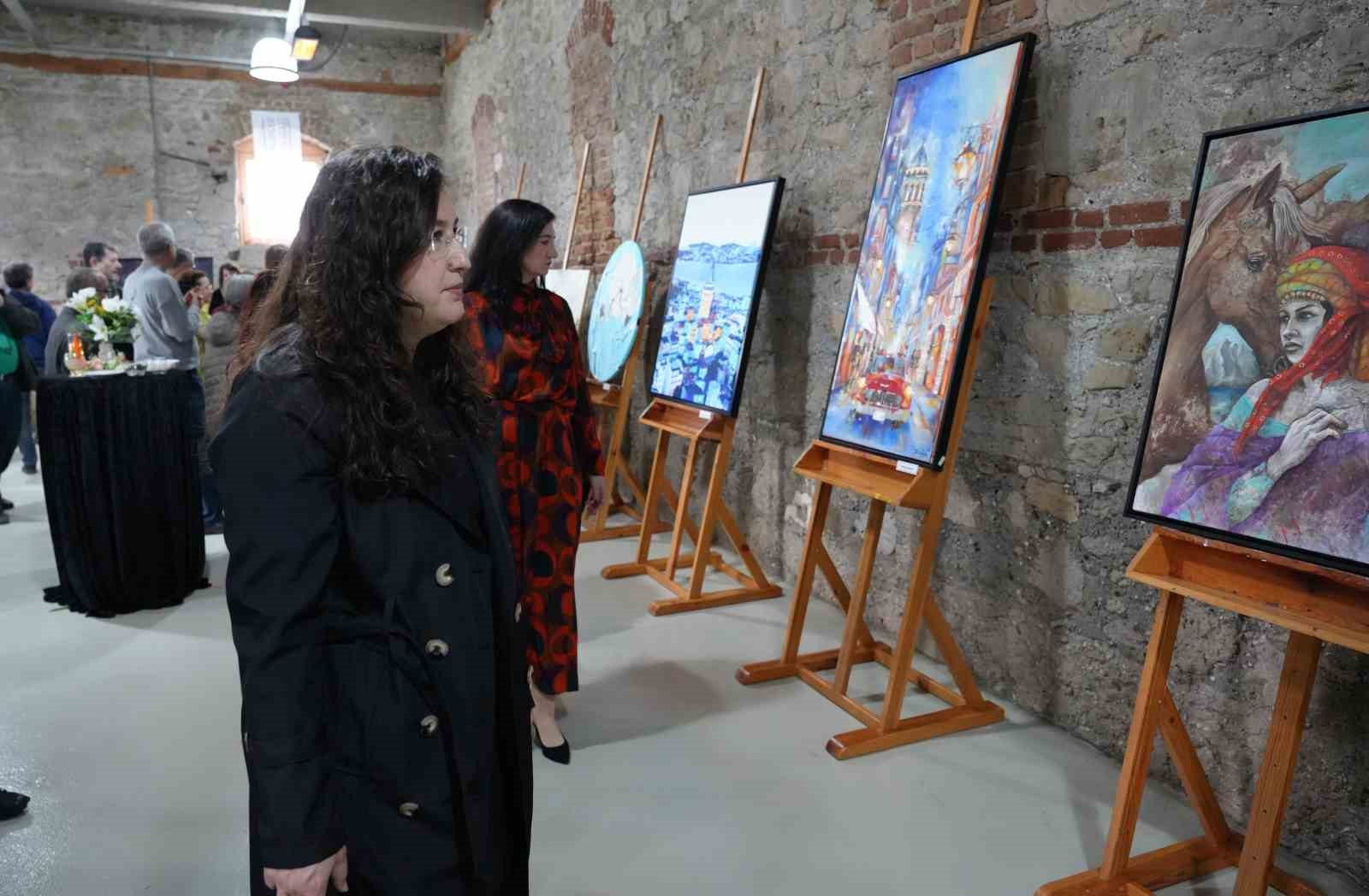 Ayşe Kulin Denizli’de okurlarıyla buluştu
Ayşe Kulin Denizli’de okurlarıyla buluştu