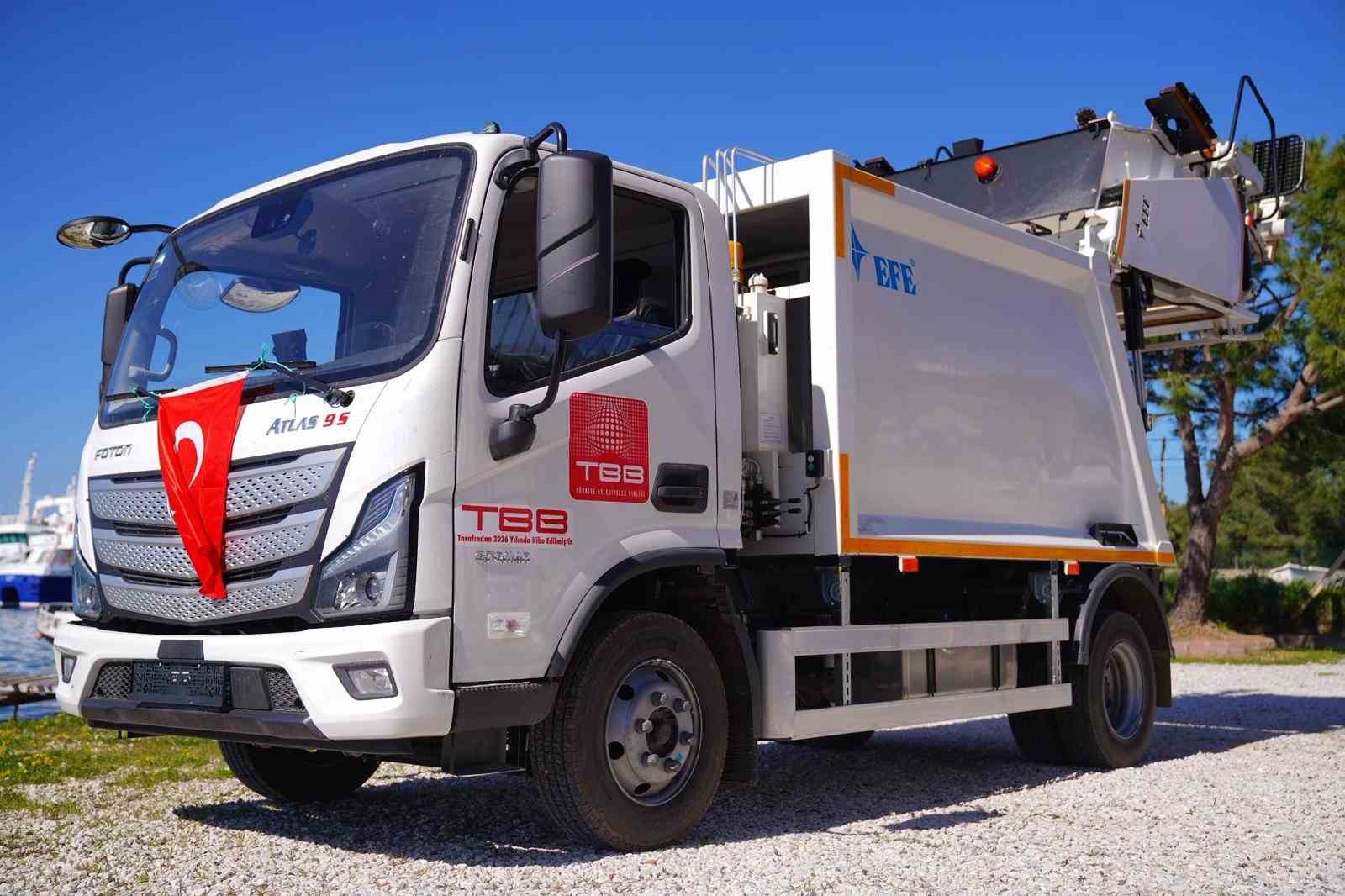 Ayvalık Belediyesi’nin temizlik işleri filosu güçleniyor
