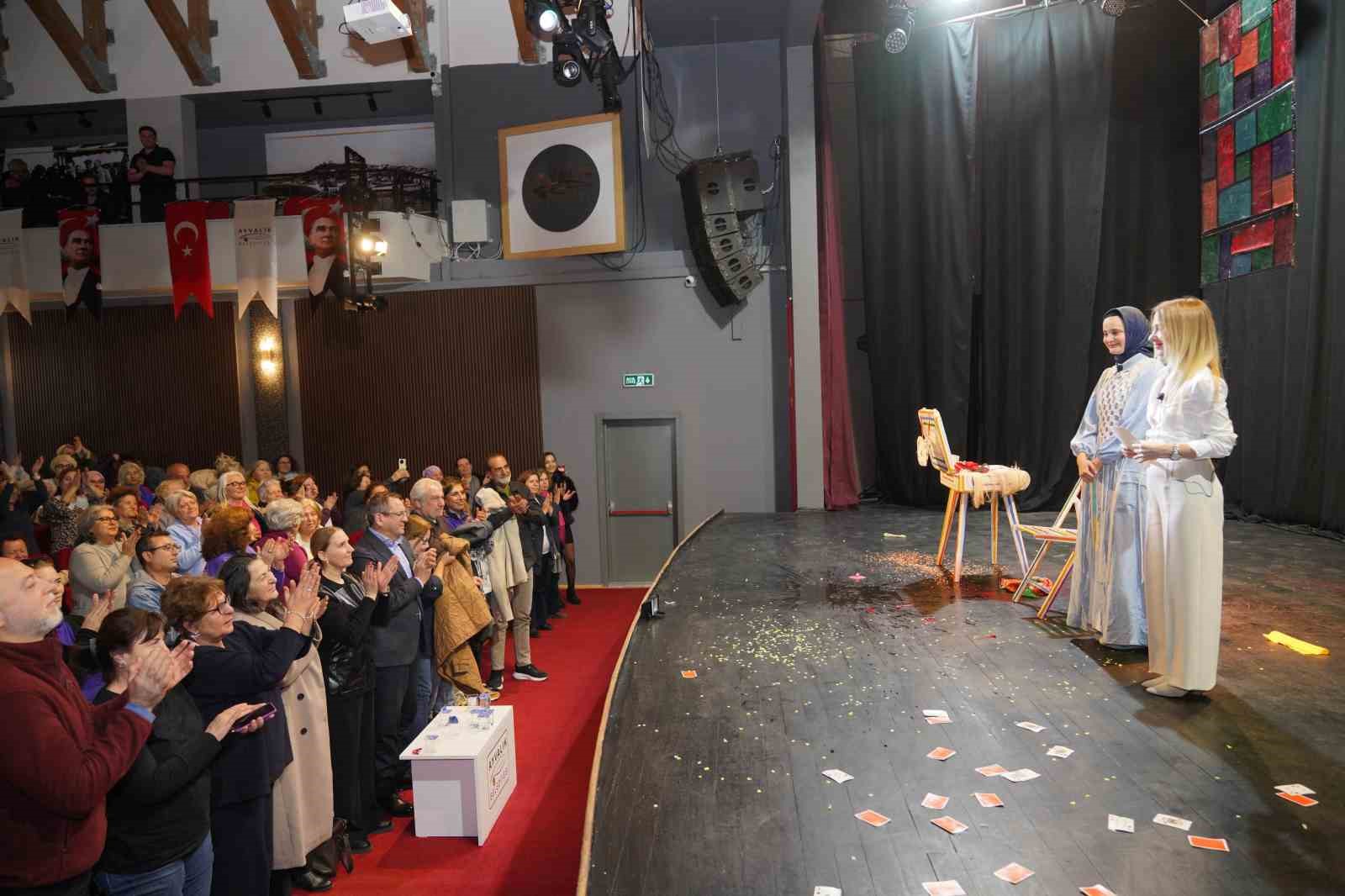 Ayvalık Kadın Oyunları Festivali altıncı kez perdelerini açtı
