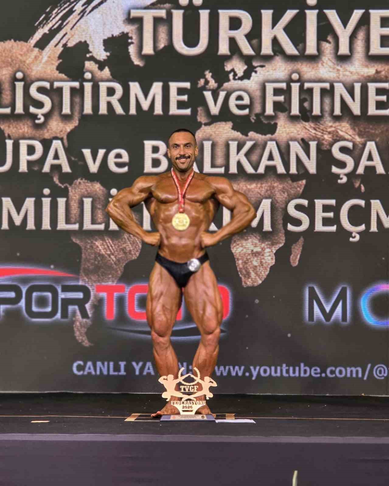 Ayvalıklı Sevinmiş Türkiye şampiyonu oldu
