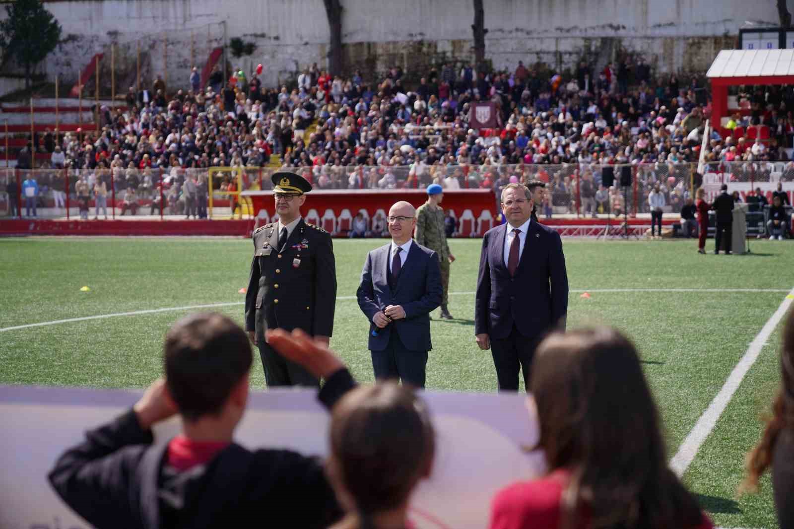 Ayvalık’ta 23 Nisan 106. kez coşkuyla kutlandı

