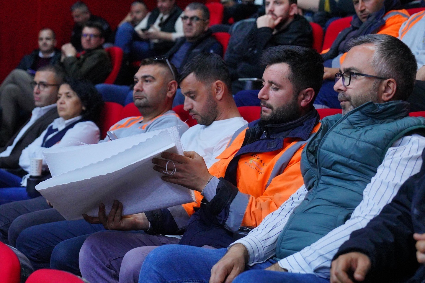 Ayvalık’ta çevre hamlesi
Ayvalık’ta çevre hamlesi