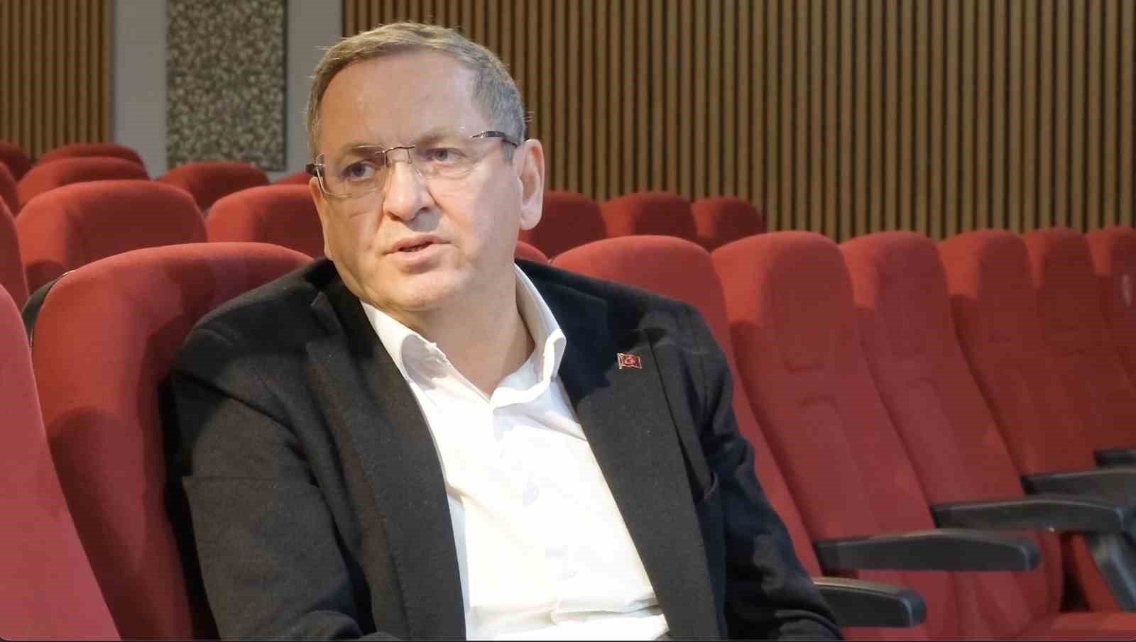 Ayvalık’ta kadınların sesi tiyatro festivalinde duyurulacak
