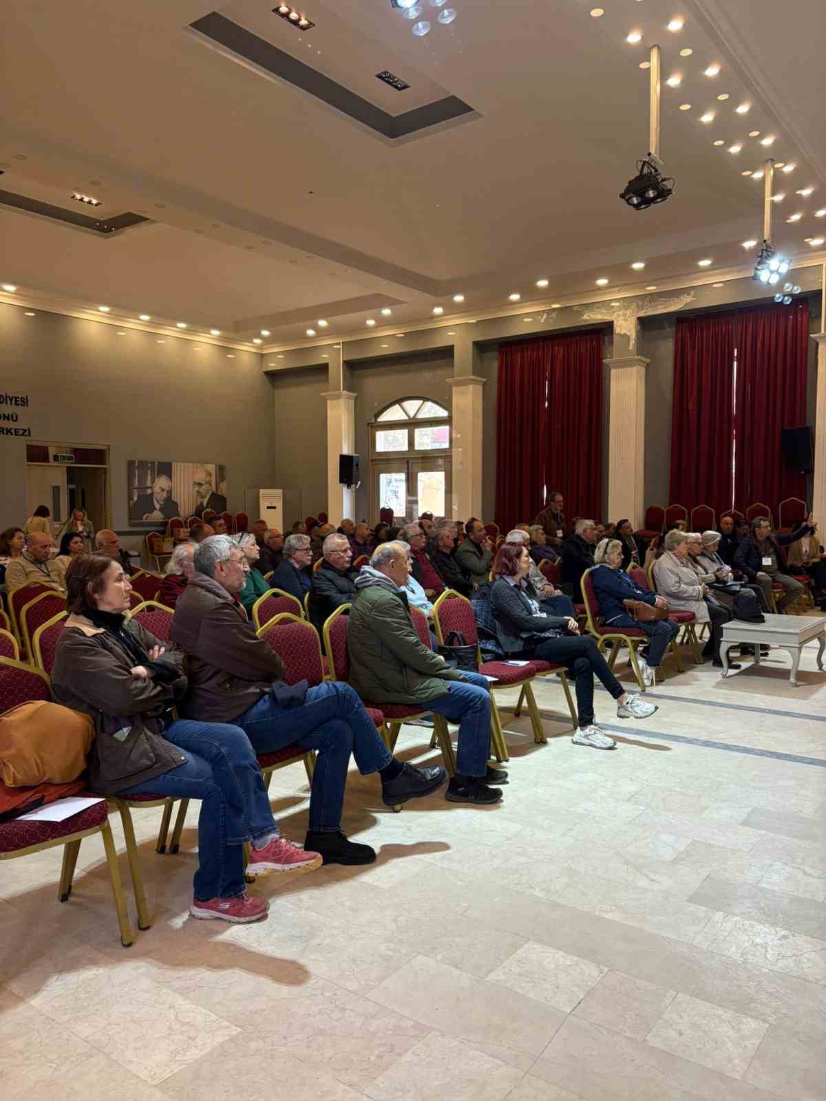 Ayvalık’ta yeni nesil yat limanı ve çekek yeri projesi tanıtıldı
Ayvalık’ta yeni nesil yat limanı ve çekek yeri projesi tanıtıldı