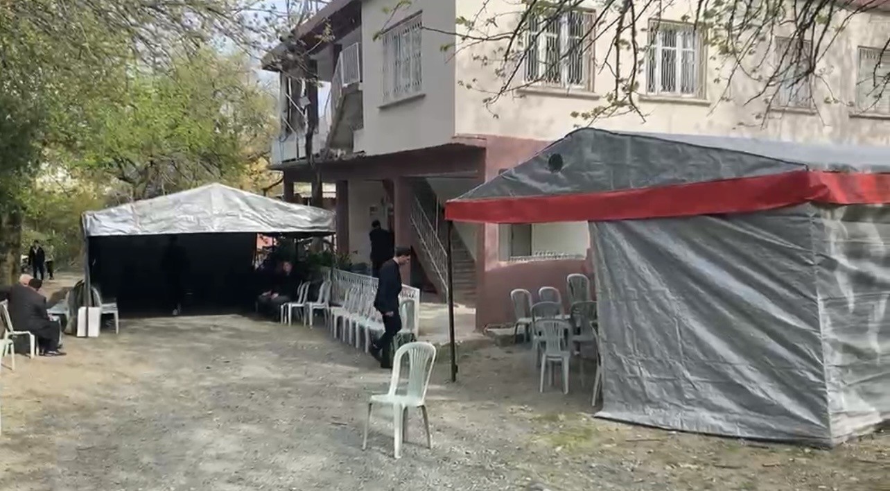 Baba Yeşil, "Rahmetli olan öğretmenini, özellikle matematik öğretmenini çok seviyordu"
