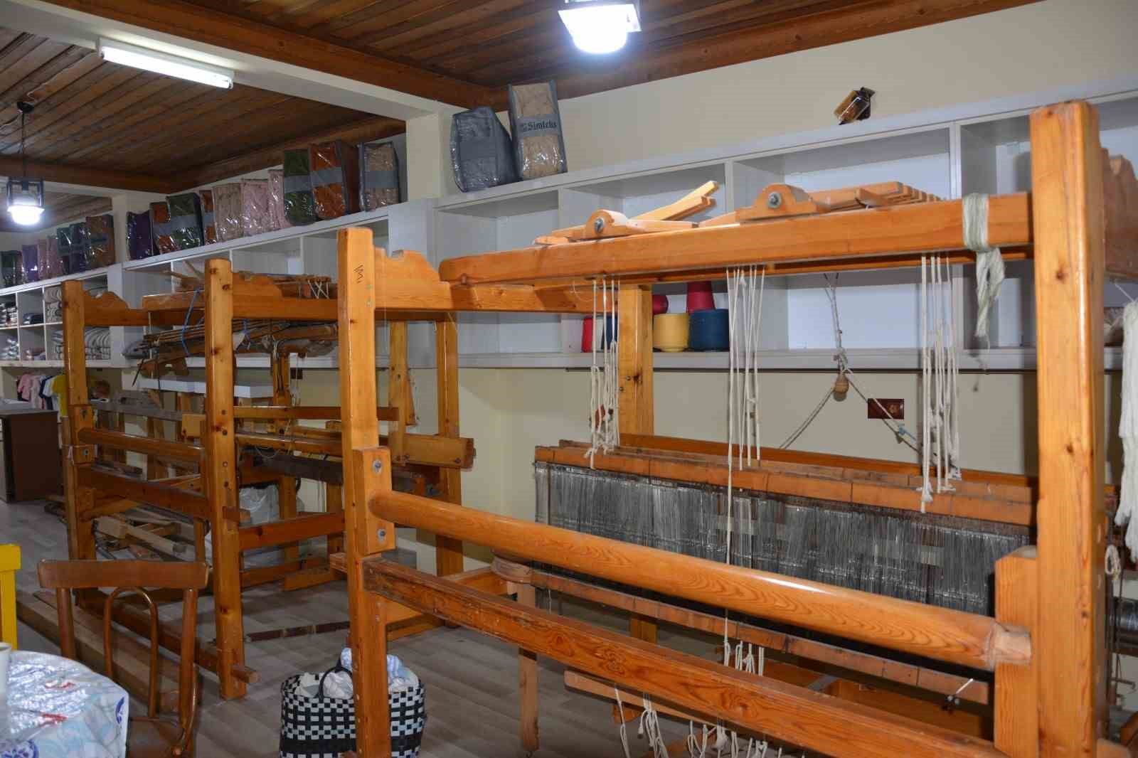 Babadağ’ın asırlık geleneği tezgâhlarda yeniden canlanıyor
