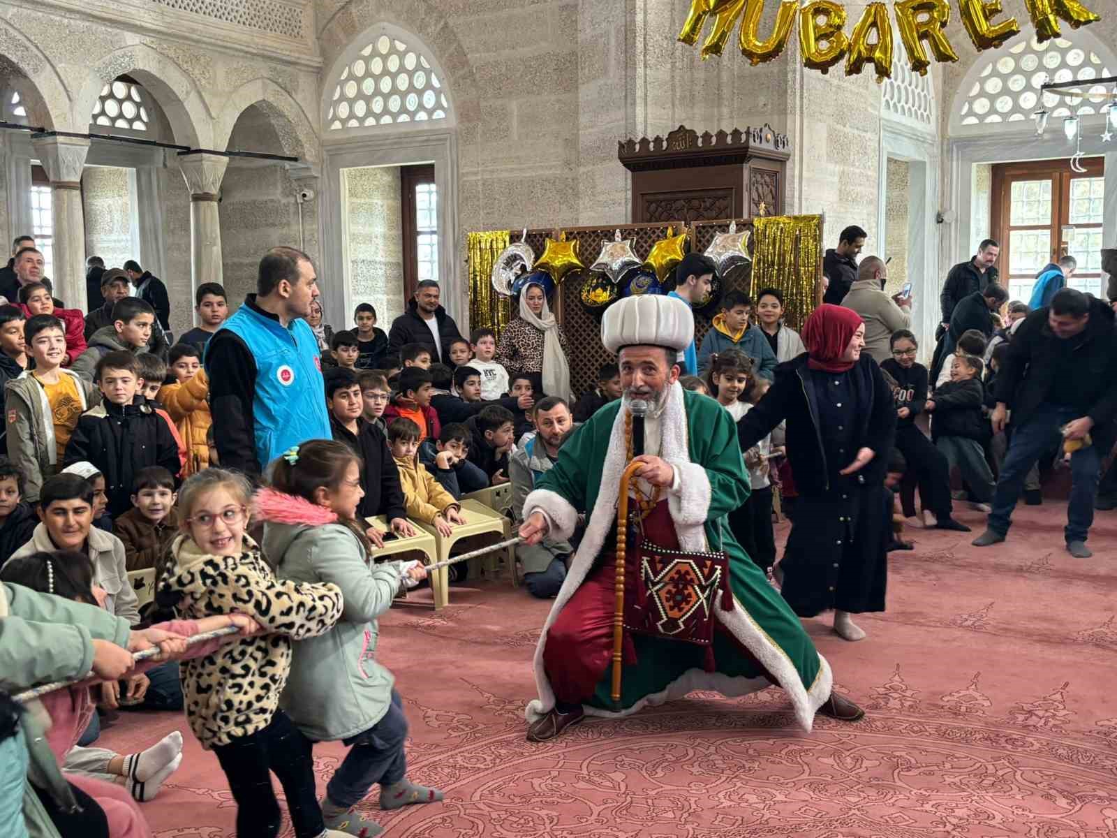 Babaeski’de çocuklar Nasreddin Hoca ile buluştu
