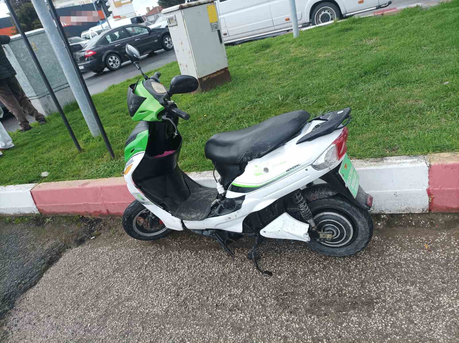 Babaeski’de elektrikli bisiklet ile otomobil çarpıştı: 1 ölü
