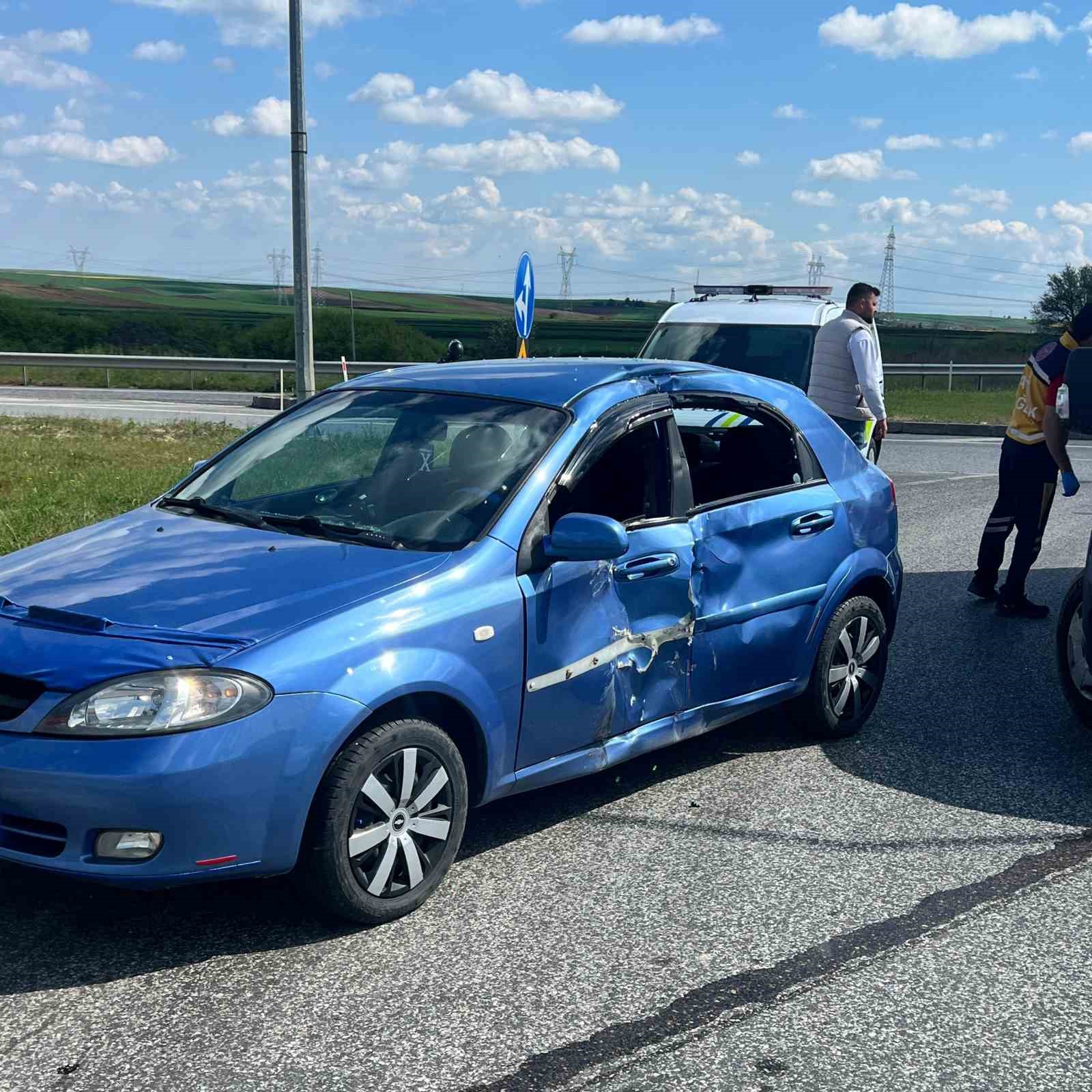 Babaeski’de motosikletle otomobil çarpıştı: 1 yaralı
