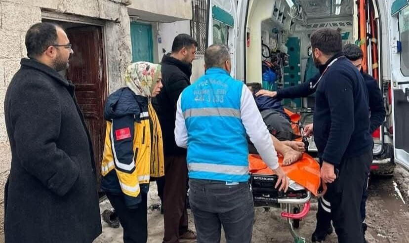 Babanın görüntüleri ekipleri harekete geçirdi
Babanın görüntüleri ekipleri harekete geçirdi