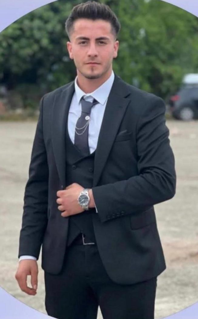 Babasının "Oğlum ölmeyecek" feryadı yürek burkmuştu, genç işçi kurtarılamadı
Babasının "Oğlum ölmeyecek" feryadı yürek burkmuştu, genç işçi kurtarılamadı