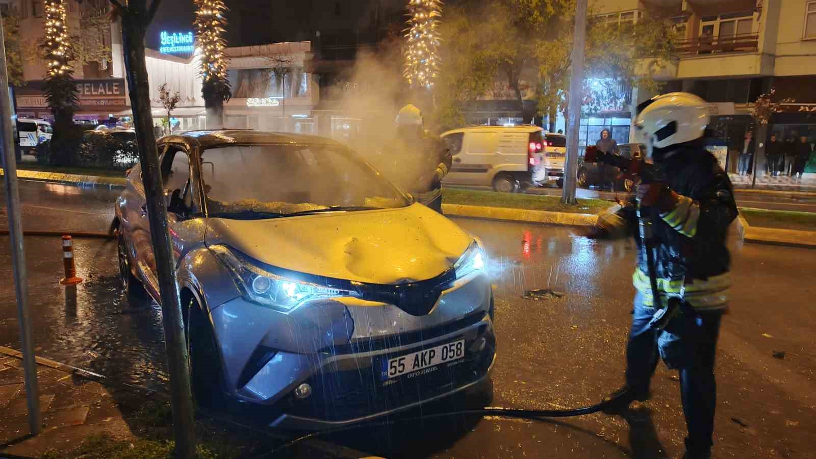 Babasıyla tartıştı, park halindeki aracı yaktı
