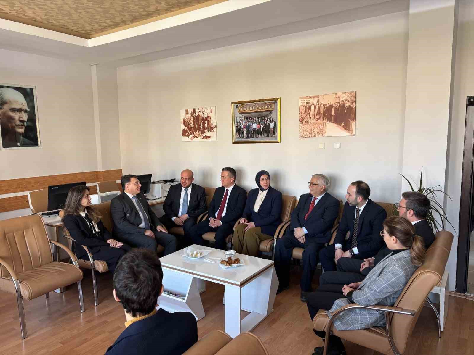 Bafra’da Avukatlar Günü kutlandı
