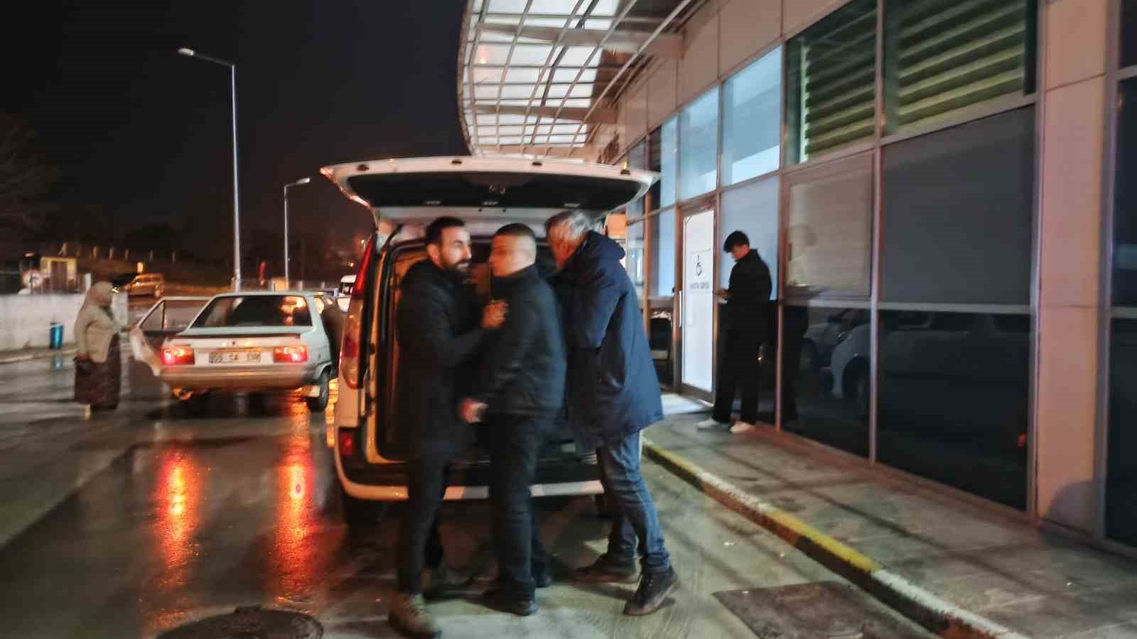 Bafra’da husumetli iki grup arasında kavga: 3 yaralı
