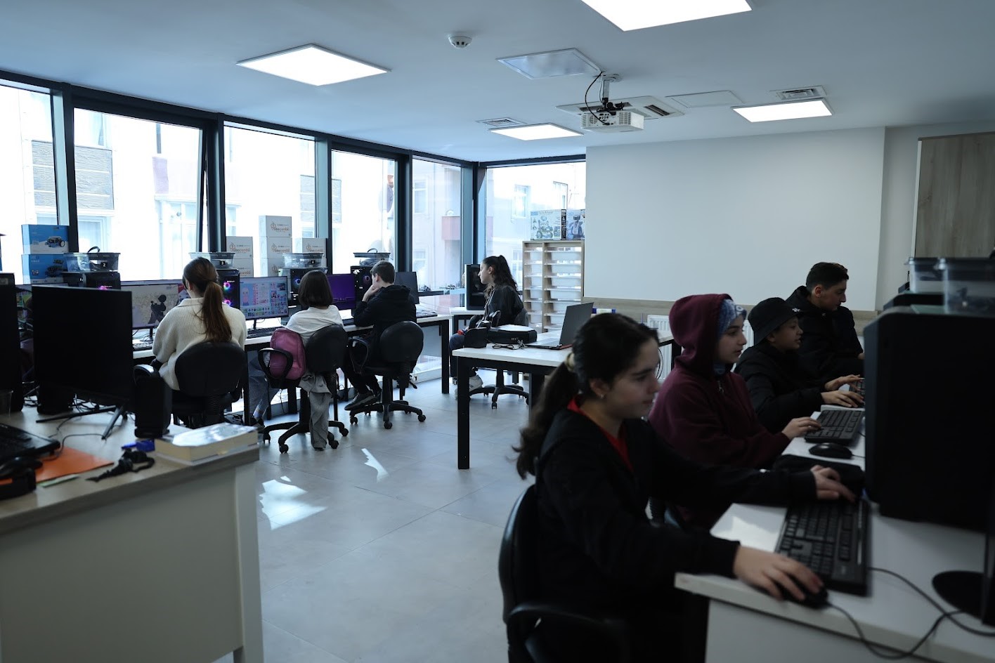 Bağcılar’da 9’uncu Bilgi Evi açıldı
Bağcılar’da 9’uncu Bilgi Evi açıldı