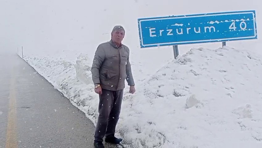 Bahar geldi ama kar ve tipi gitmedi: Palandöken’de tipi ulaşımı aksatıyor
