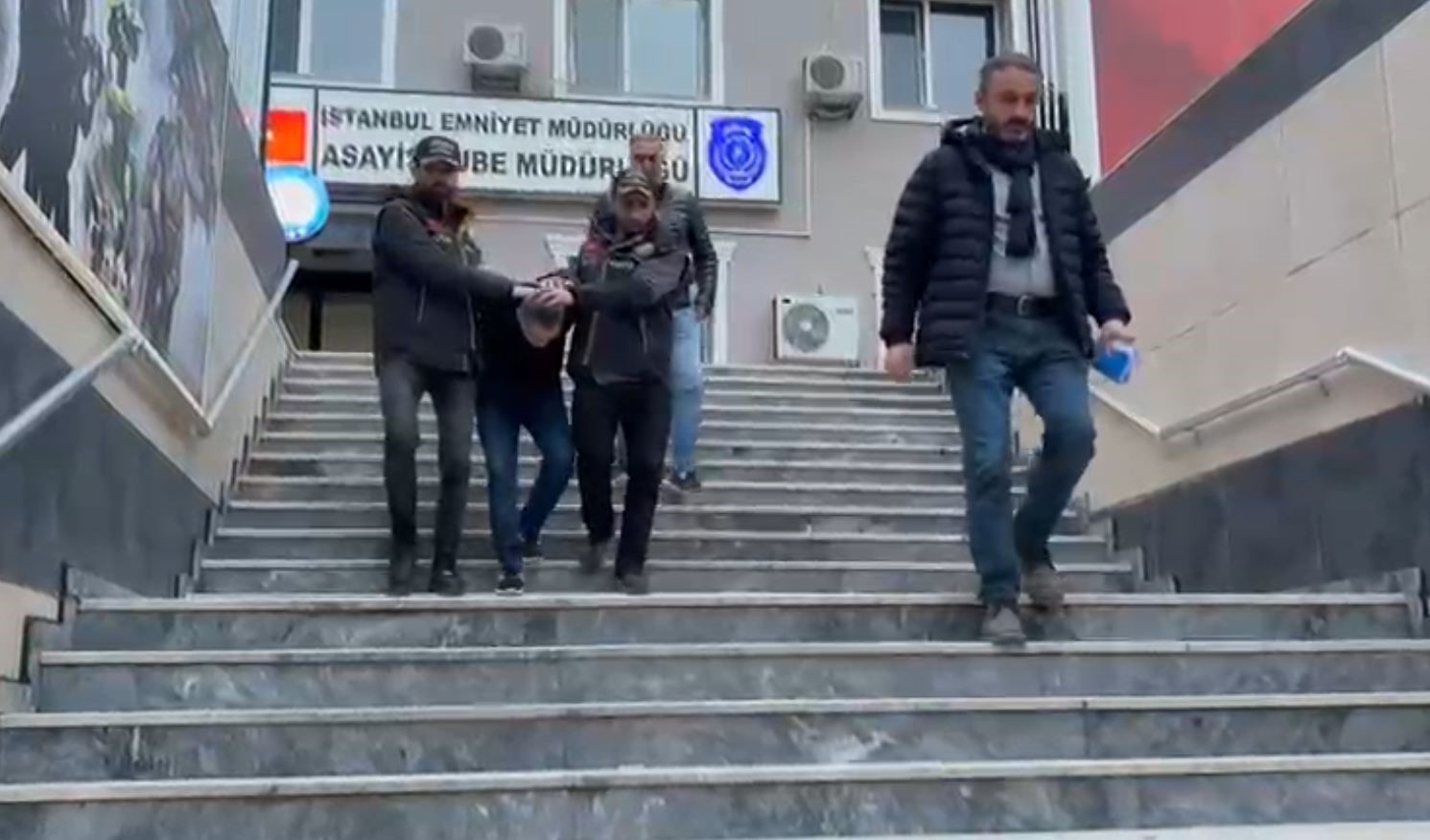 Bahçelievler’de kuyumcu soyan şüpheli yakalandı
