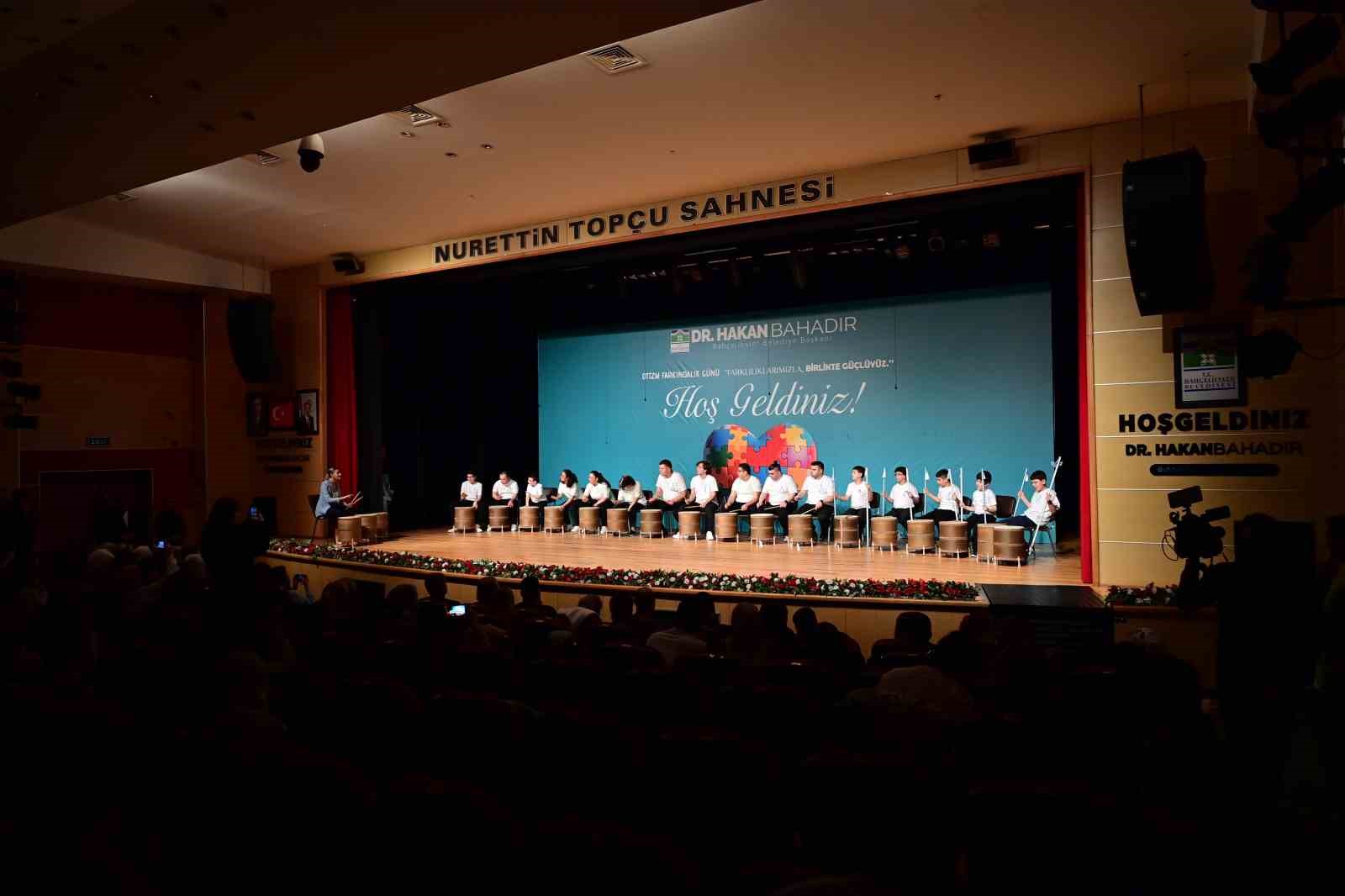 Bahçelievler’de Otizm Farkındalık Haftası’nda çocuklar performanslarını sergiledi
