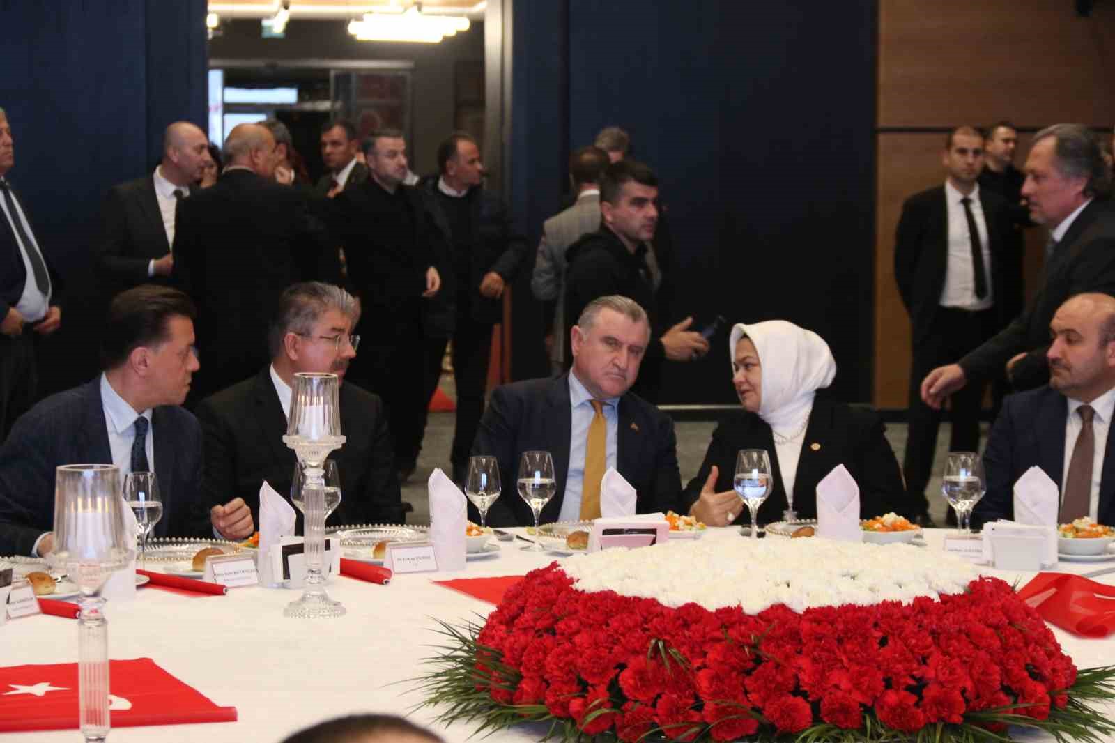 Bakan Bak: "Türkiye Yüzyılı sporun ve gençliğin yüzyılı olacak"
