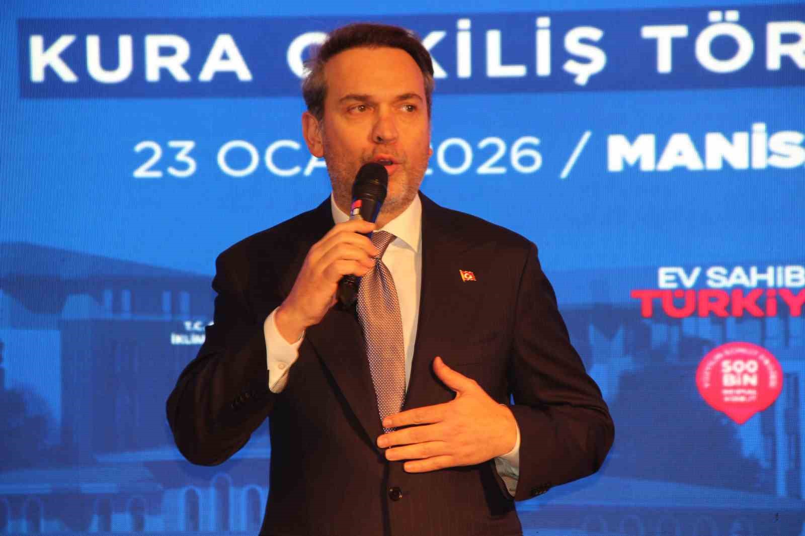 Bakan Bayraktar: "2028’de 17 milyon haneye kendi doğal gazımızı vereceğiz"
Bakan Bayraktar: "2028’de 17 milyon haneye kendi doğal gazımızı vereceğiz"