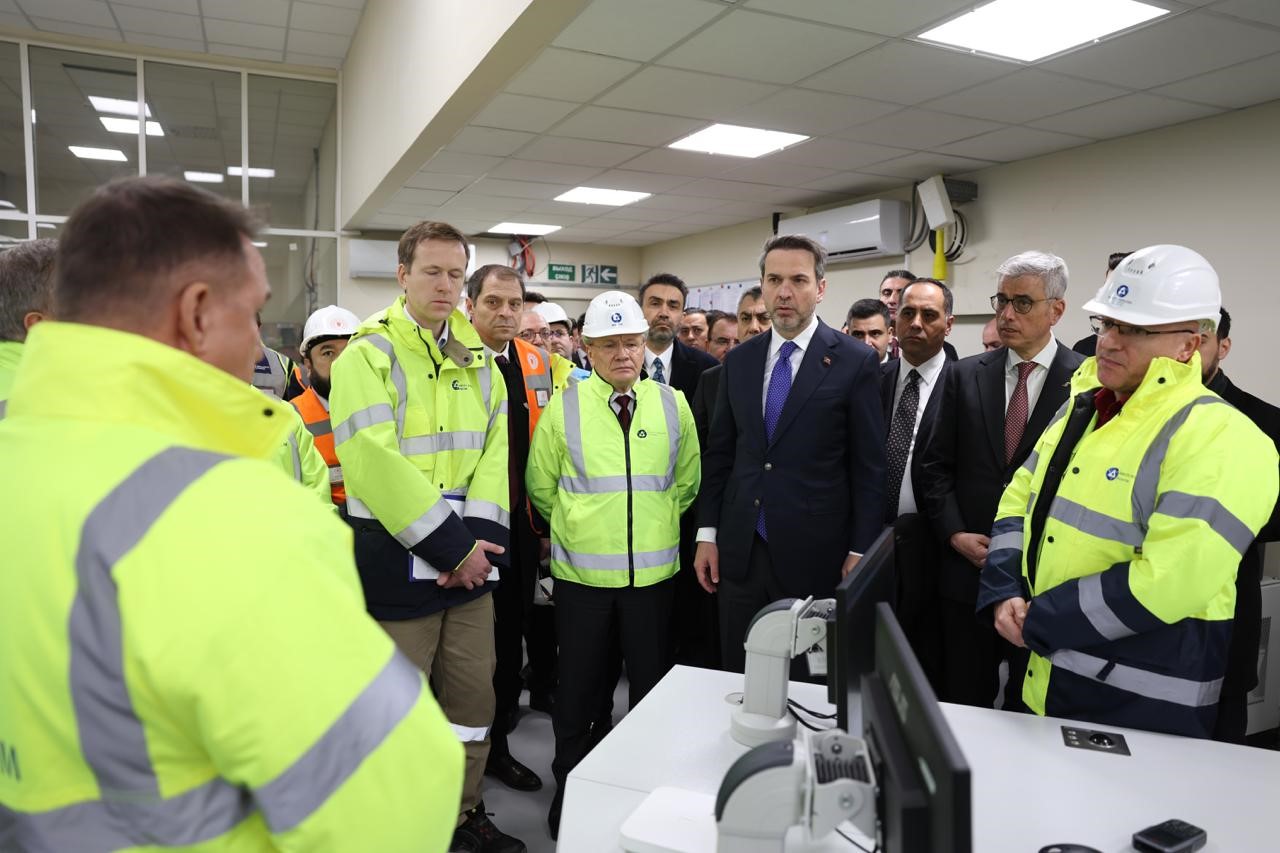 Bakan Bayraktar: "2050 yılına kadar nükleer kapasitemizi 20 bin megavata ulaştıracağız"
