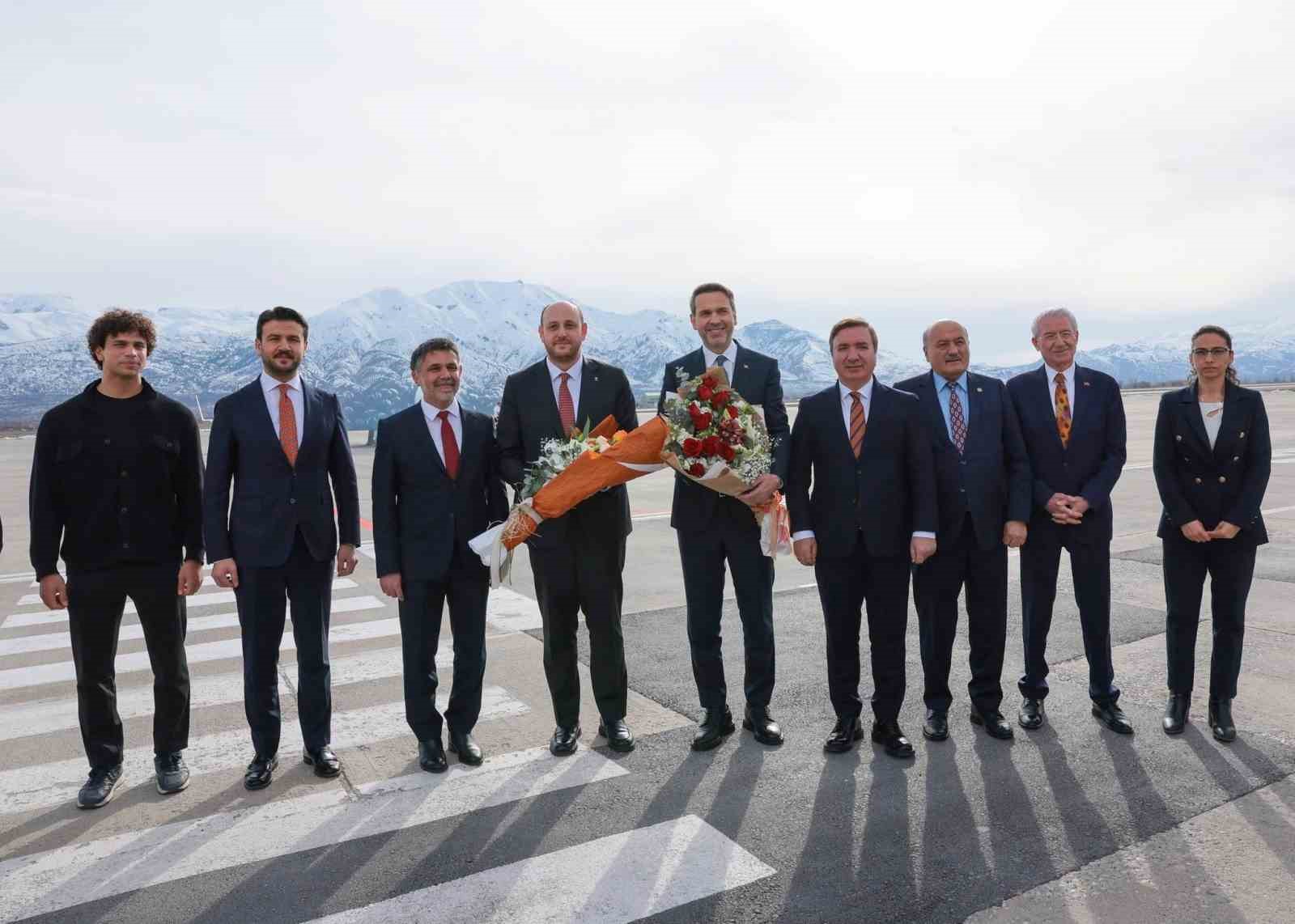 Bakan Bayraktar Erzincan’da
