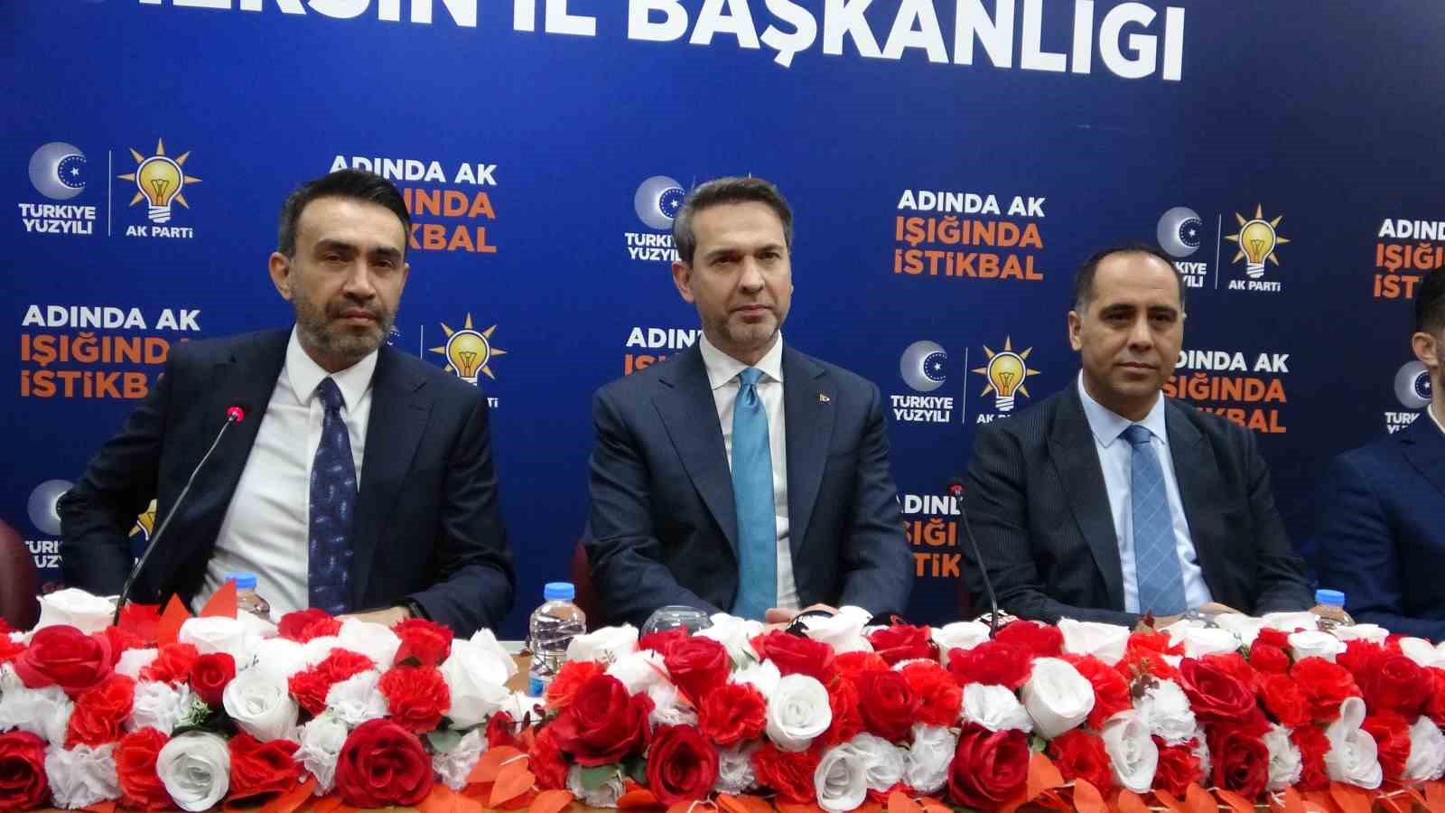 Bakan Bayraktar: "Hedefimiz Türkiye’yi enerjide bağımsız kılmak"
Bakan Bayraktar: "Hedefimiz Türkiye’yi enerjide bağımsız kılmak"