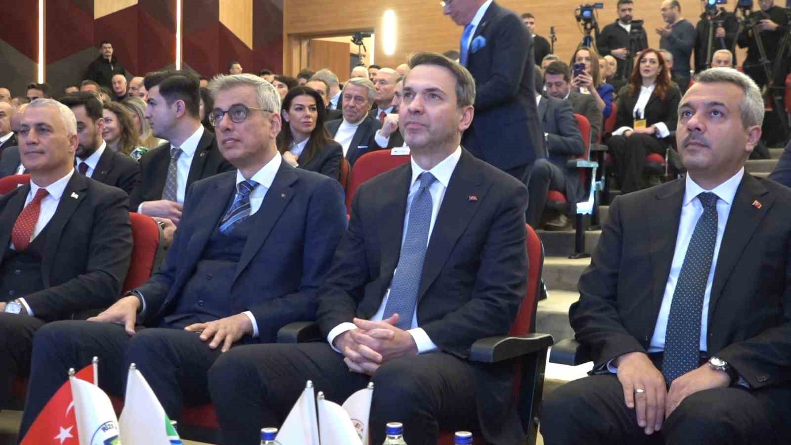 Bakan Bayraktar: "Karadeniz’de altı yeni sondaj yapacağız keşif amaçlı"
