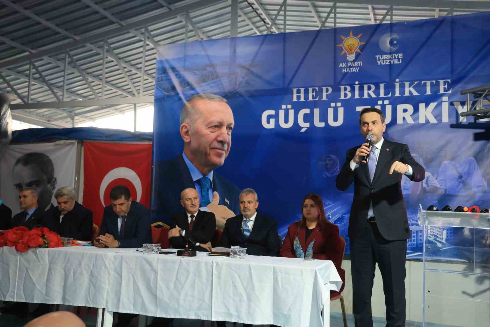 Bakan Bayraktar: "Türkiye’de 2026 yılında 8 milyon hane kendi doğalgazımızla ısınacak"
